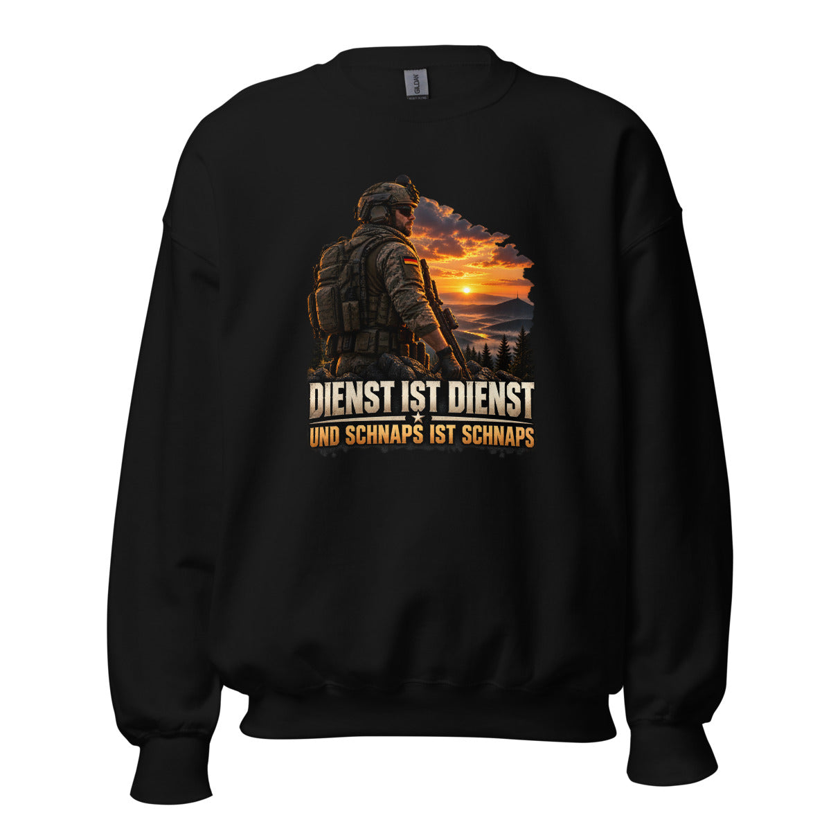 Soldat vor Sonnenuntergang mit Spruch – Sweatshirt – großer Frontdruck