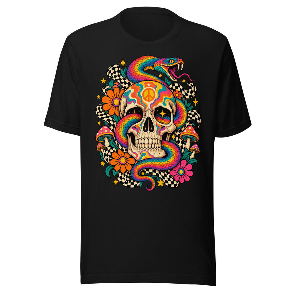 Unisex T-Shirt in Black, Vorderansicht mit Frontprint: Illustration eines Totenkopfs mit bunten psychedelischen Mustern, durch den eine regenbogenfarbene Schlange schlängelt. Umgeben von orangefarbenen und pinken Blumen, roten Pilzen mit weißen Punkten, schwarz-weiß karierten Bändern und gelben Sternen. – Unisex Staple T-Shirt | Bella + Canvas 3001
