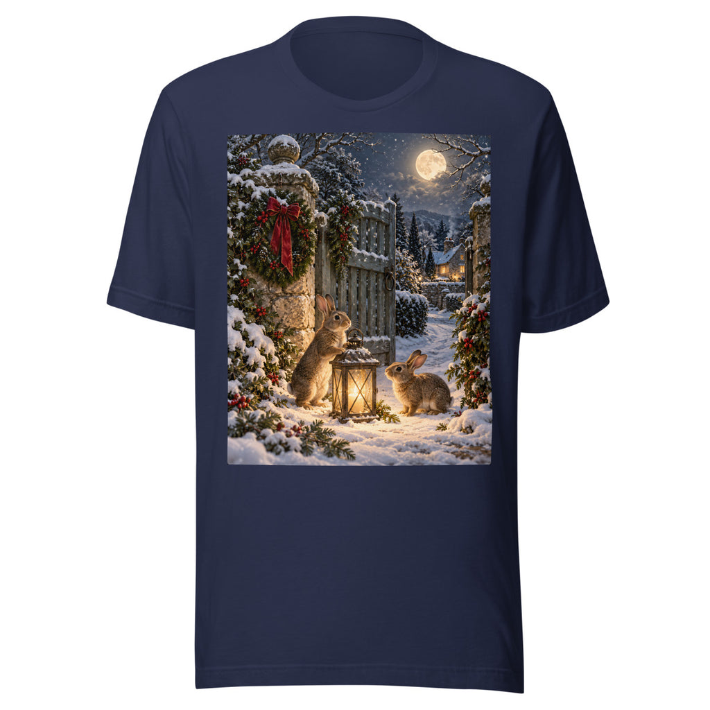 Winterhasen am Gartentor – T-Shirt – großer Frontdruck