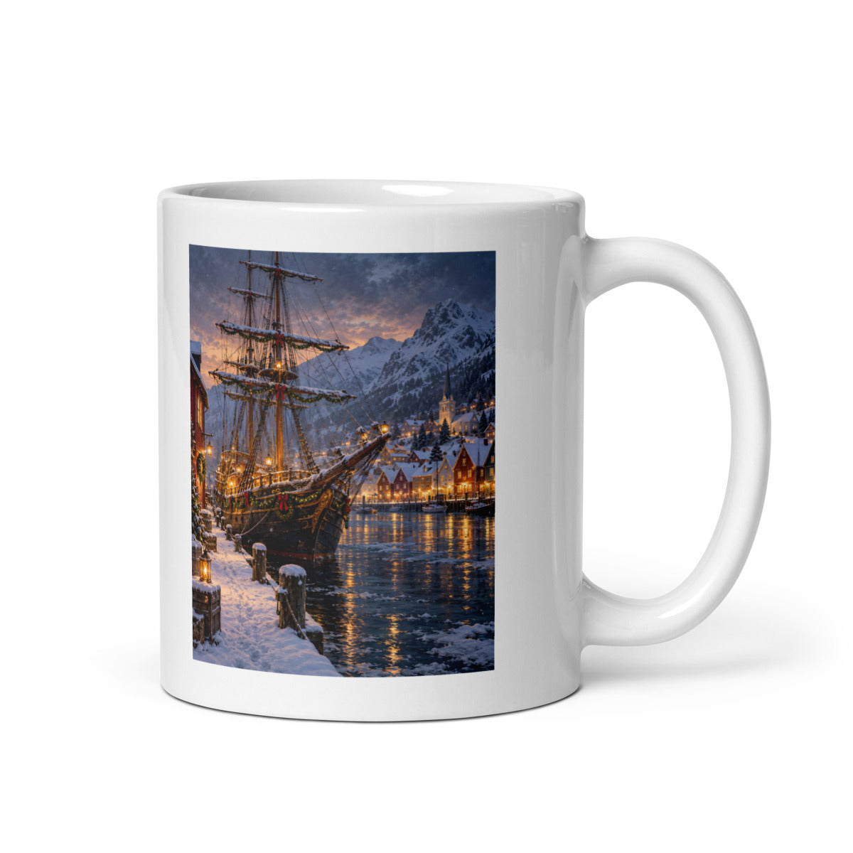 Segelschiff im nordischen Weihnachtshafen – Tasse 11oz